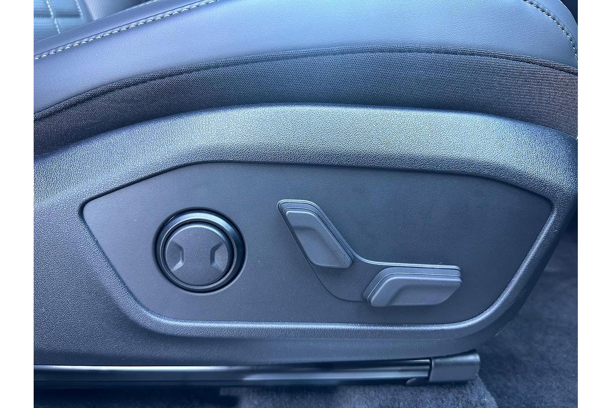 2025 Kia Tasman X-Line TK 4X4