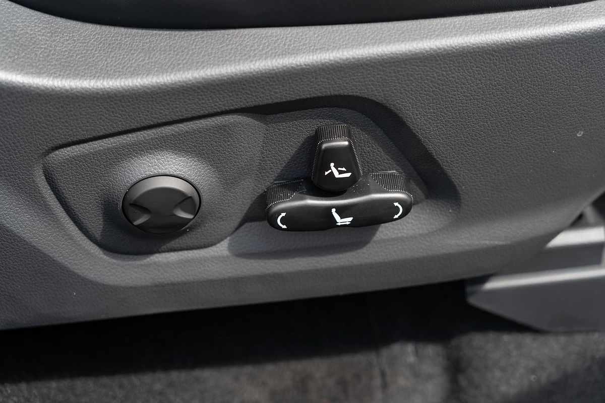 2025 KGM SsangYong Musso Ultimate Q261 4X4 LWB