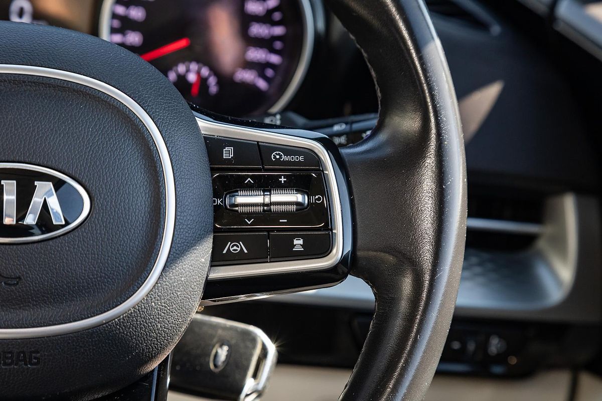 2021 Kia Carnival Si KA4