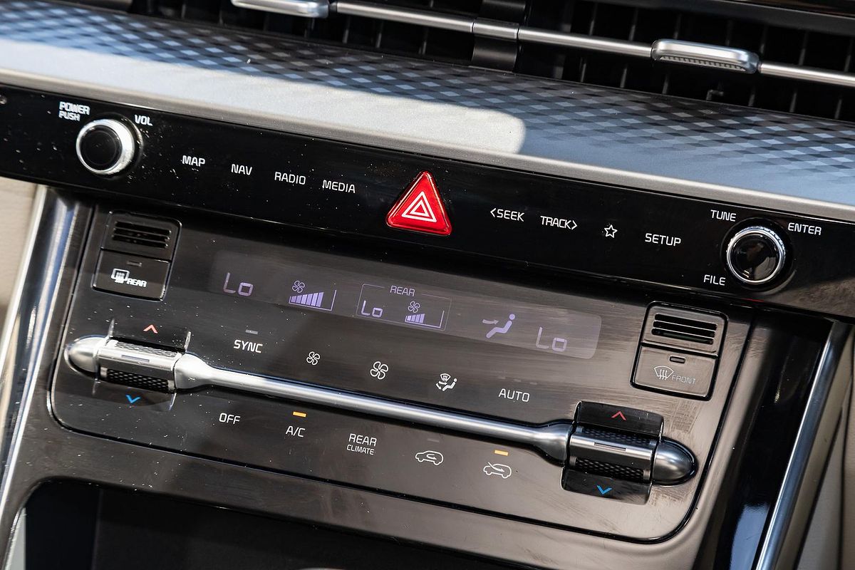 2021 Kia Carnival Si KA4