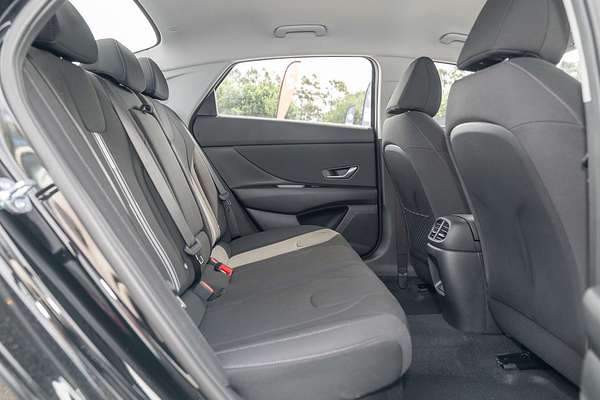 2025 Hyundai i30 Hybrid CN7.V2