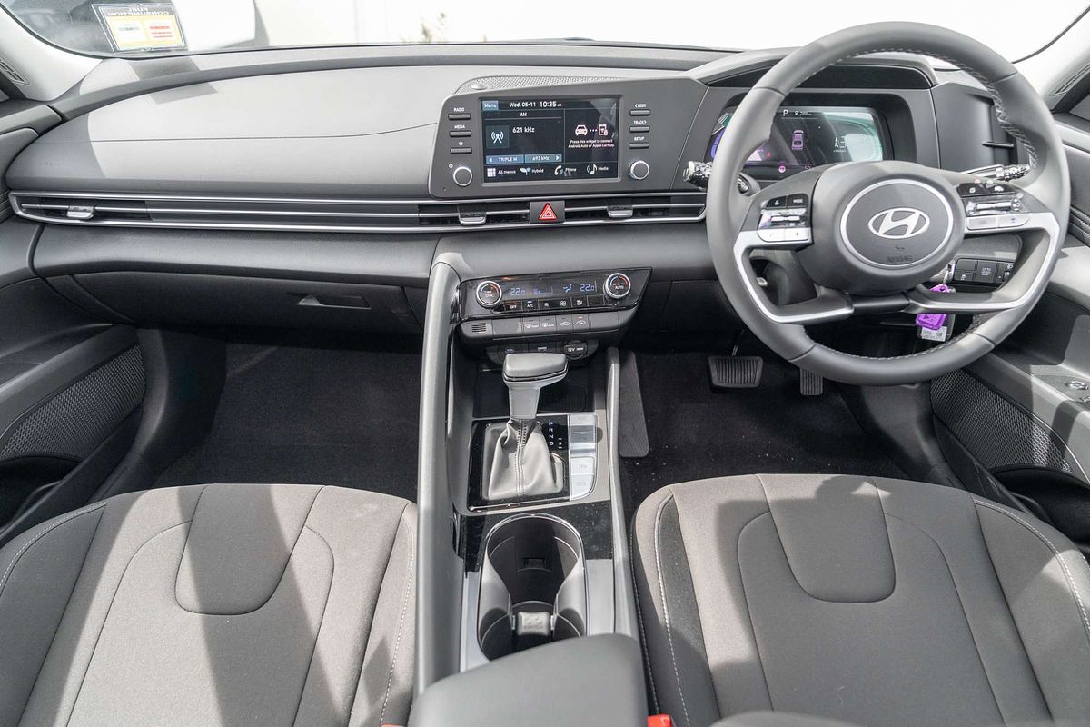 2025 Hyundai i30 Hybrid CN7.V2