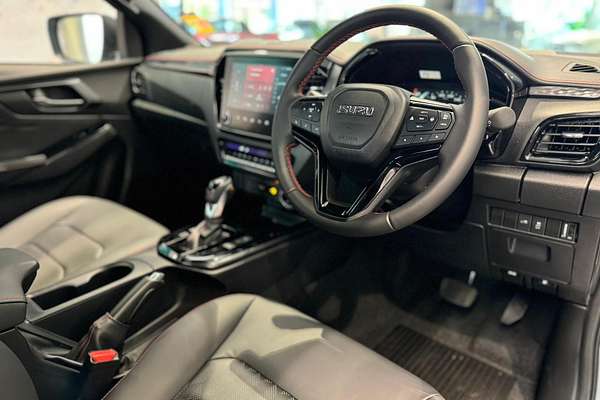 2025 Isuzu D-MAX X-TERRAIN 4X4