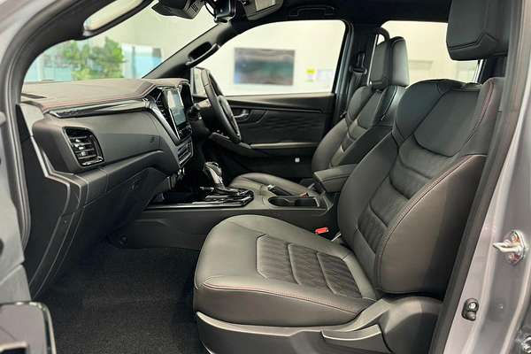 2025 Isuzu D-MAX X-TERRAIN 4X4