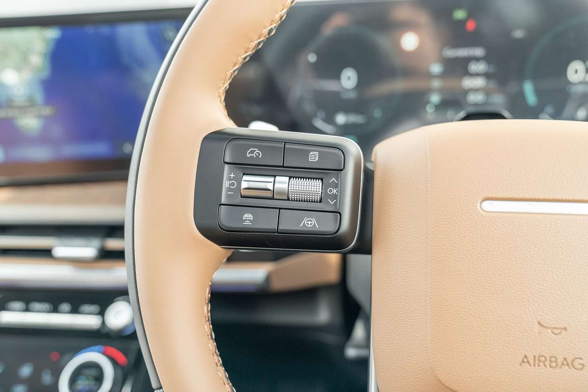 2025 Hyundai Santa Fe Calligraphy MX5.V2