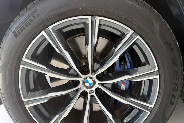 2022 BMW X5 xDrive30d M Sport G05