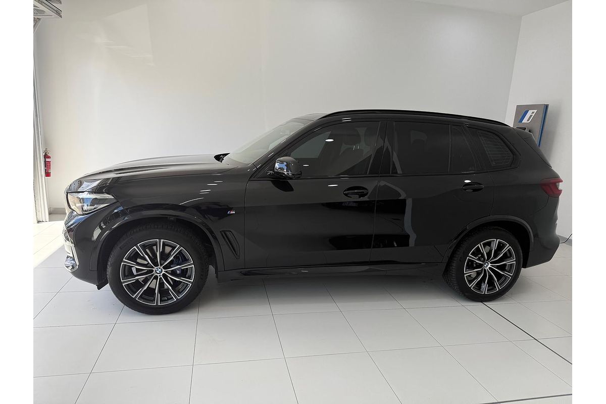 2022 BMW X5 xDrive30d M Sport G05