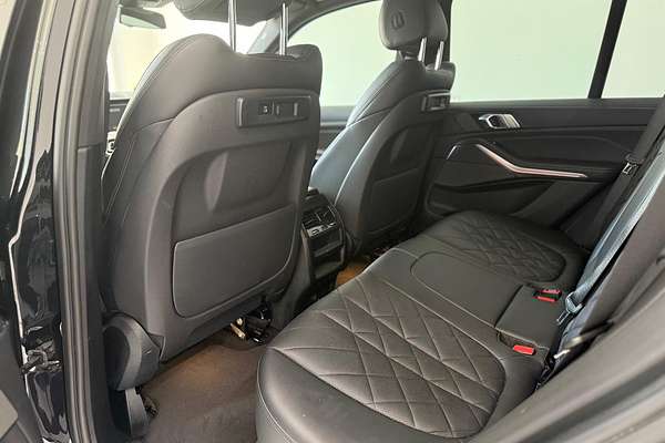 2022 BMW X5 xDrive30d M Sport G05