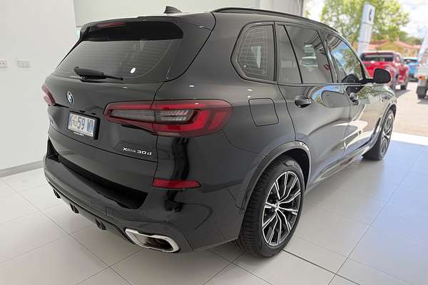 2022 BMW X5 xDrive30d M Sport G05