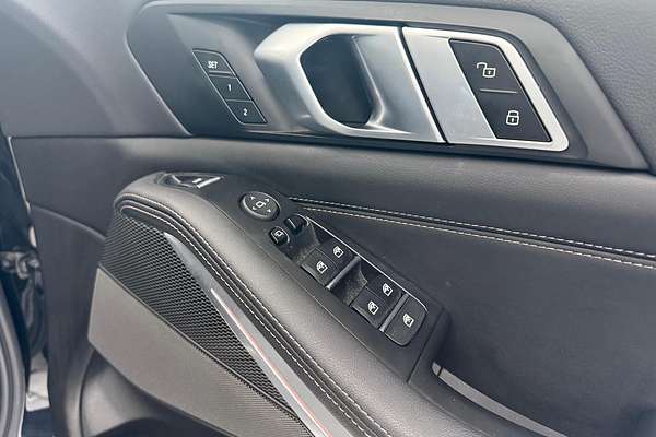 2022 BMW X5 xDrive30d M Sport G05