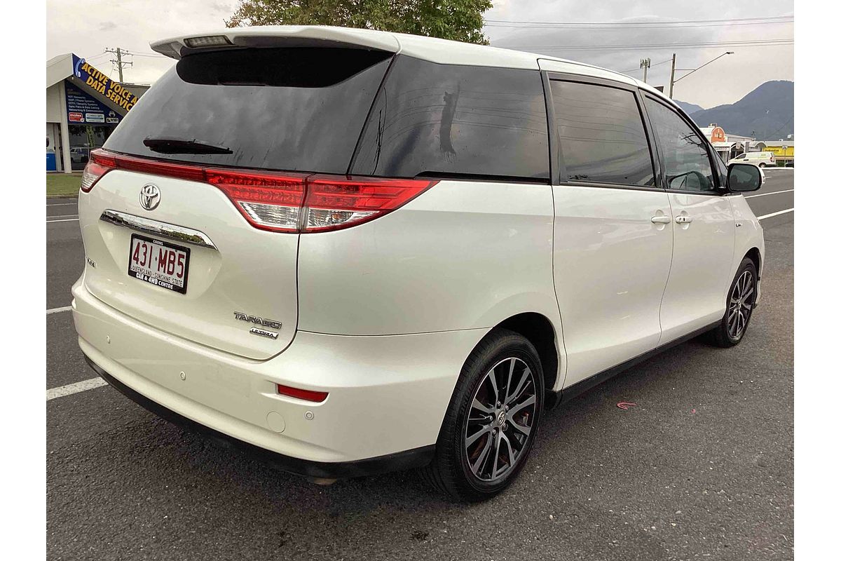2014 Toyota Tarago Ultima GSR50R