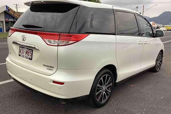 2014 Toyota Tarago Ultima GSR50R