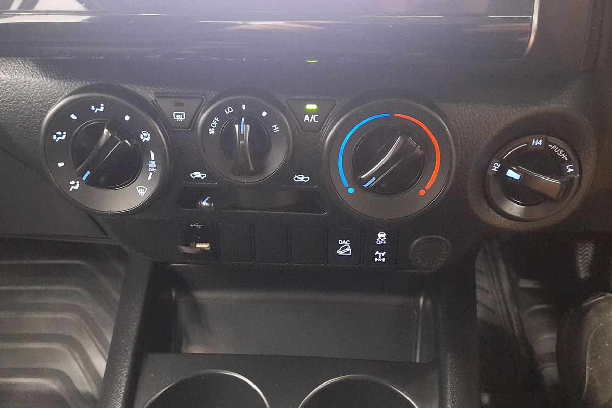 2022 Toyota Hilux SR GUN126R 4X4