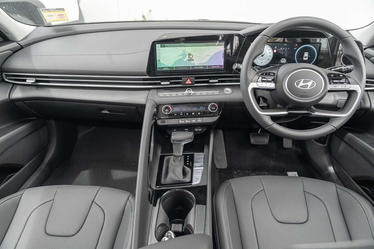 2025 Hyundai i30 Elite CN7.V2