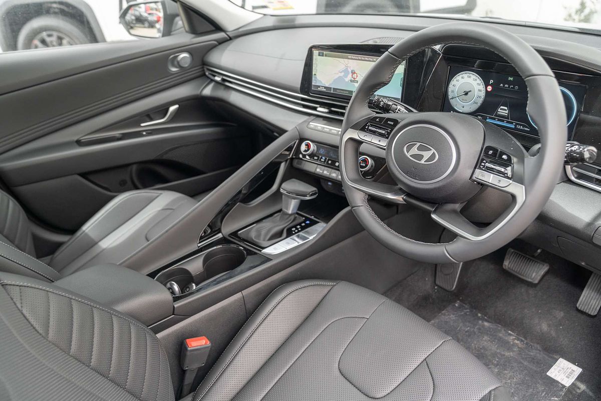 2025 Hyundai i30 Elite CN7.V2