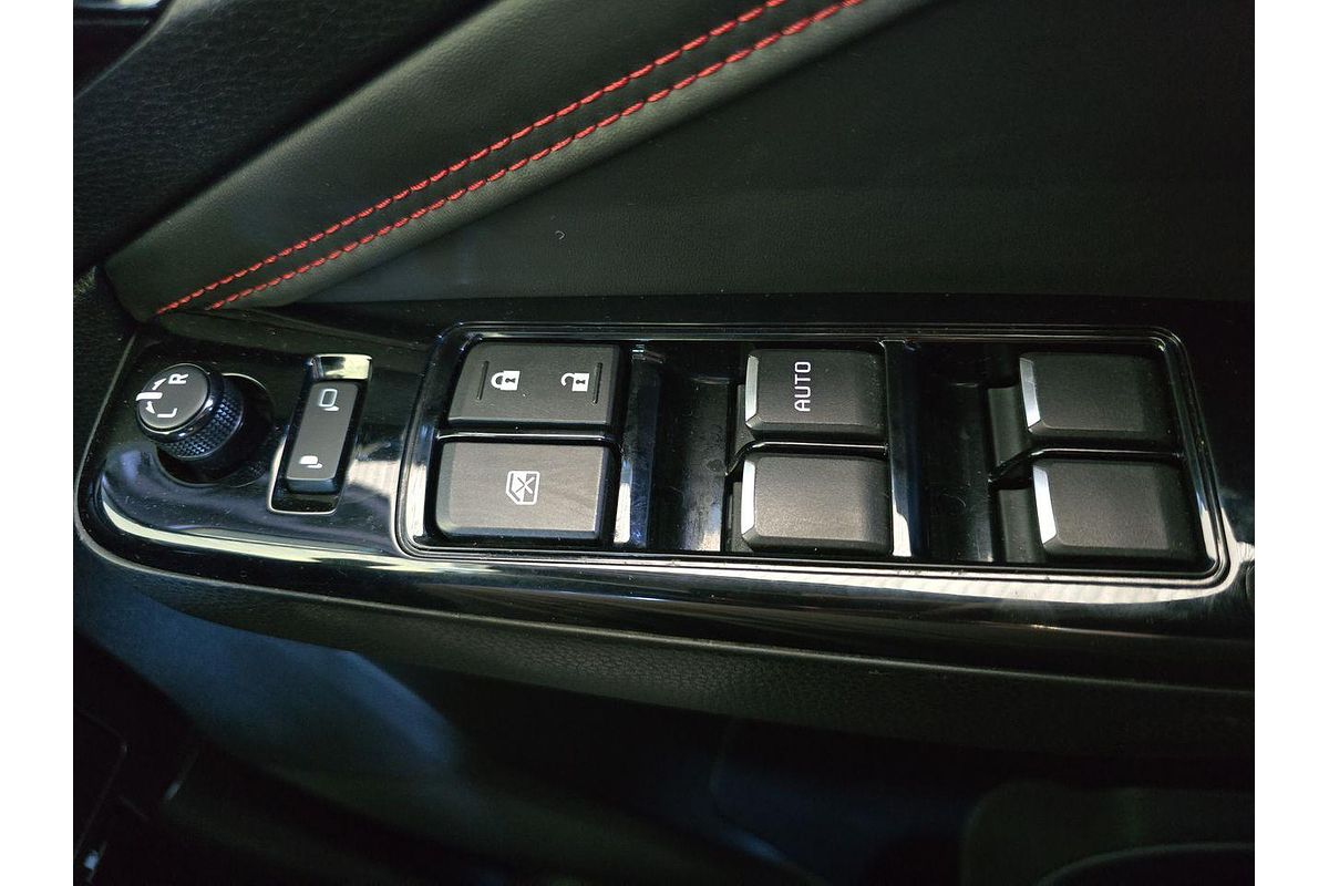 2022 Isuzu D-MAX X-TERRAIN 4X4