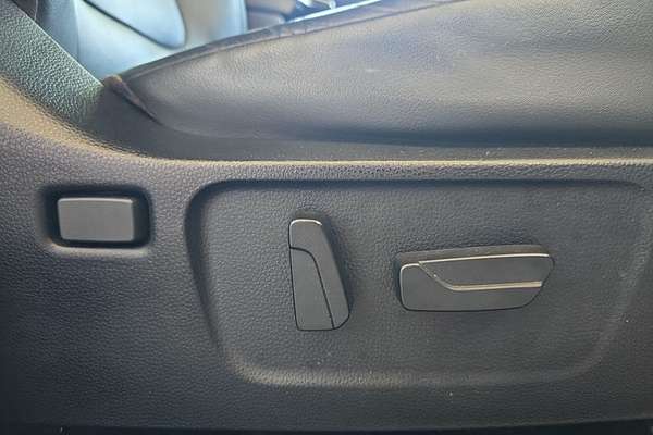 2022 Isuzu D-MAX X-TERRAIN 4X4