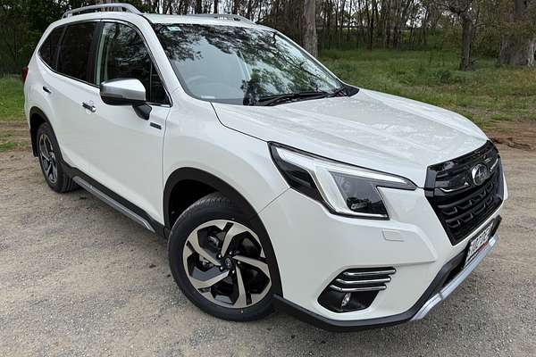 2024 Subaru Forester Hybrid S S5