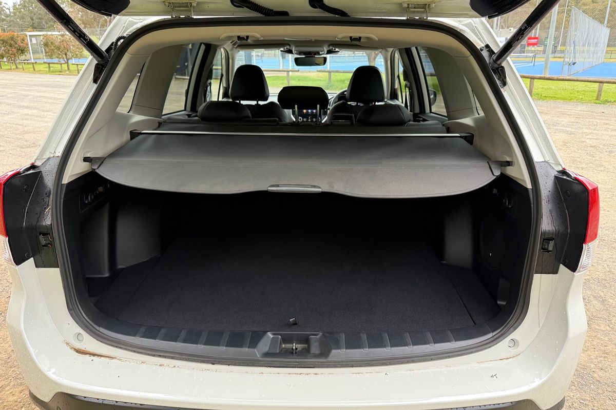 2024 Subaru Forester Hybrid S S5