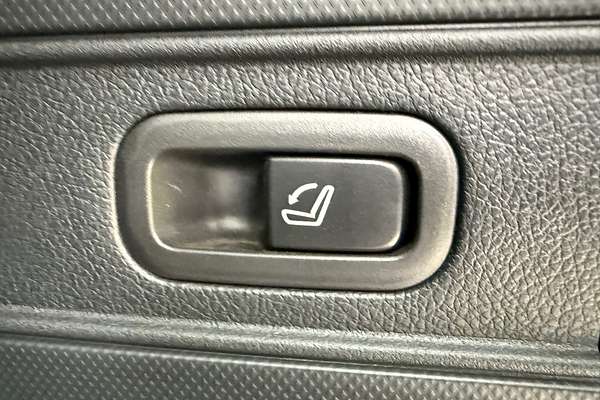 2024 Subaru Forester Hybrid S S5