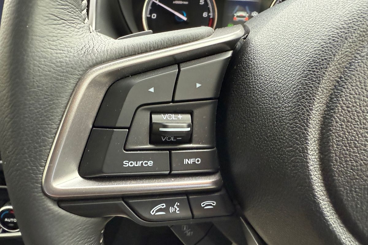 2024 Subaru Forester Hybrid S S5