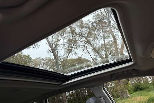 2024 Subaru Forester Hybrid S S5