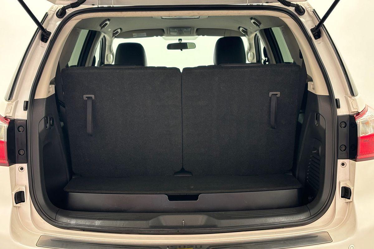 2015 Isuzu MU-X LS-U