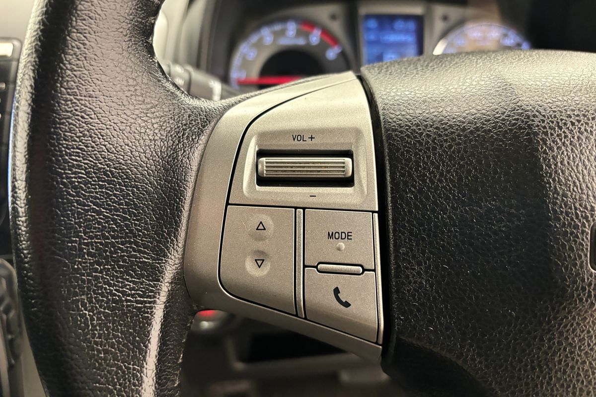 2015 Isuzu MU-X LS-U