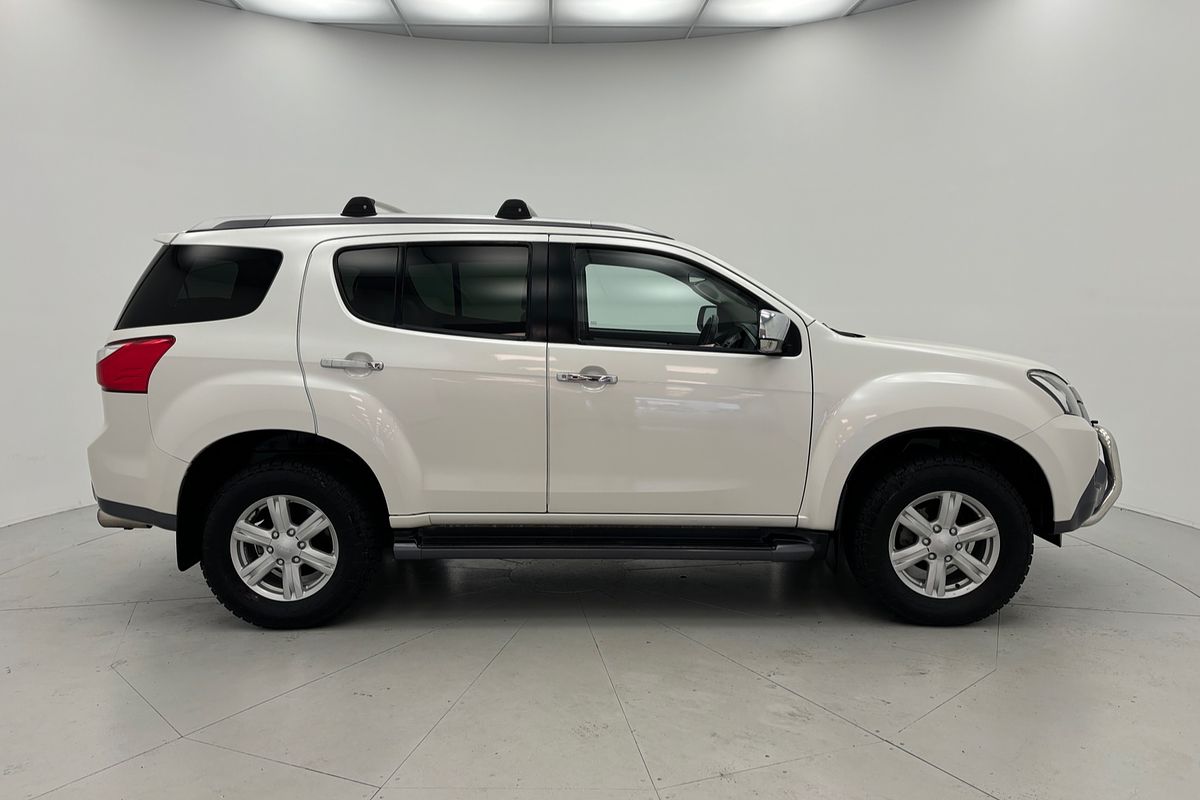 2015 Isuzu MU-X LS-U