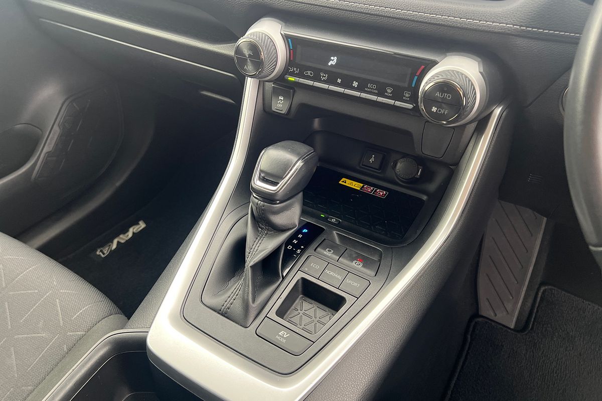 2022 Toyota RAV4 GXL AXAH52R