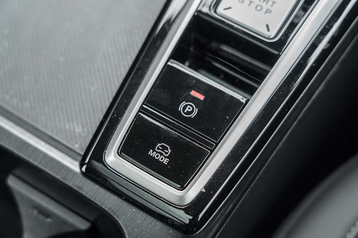 2025 MG ZS Essence Hybrid+ ZS32