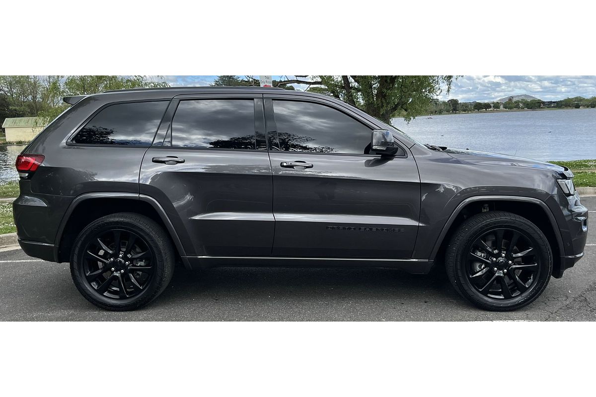 2020 Jeep Grand Cherokee Night Eagle WK