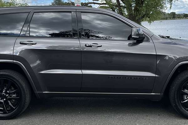 2020 Jeep Grand Cherokee Night Eagle WK