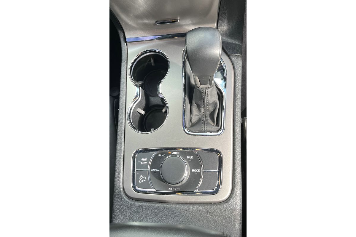 2020 Jeep Grand Cherokee Night Eagle WK