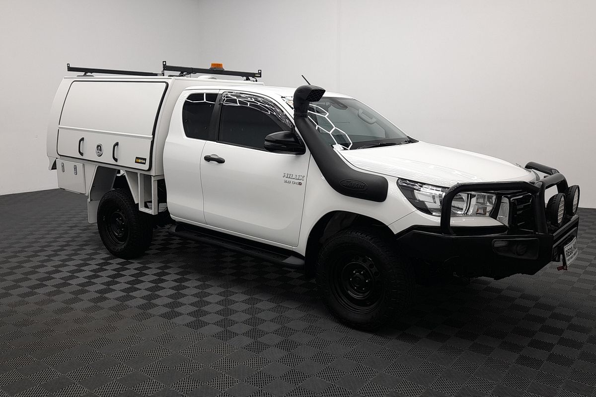 2020 Toyota Hilux SR GUN126R 4X4