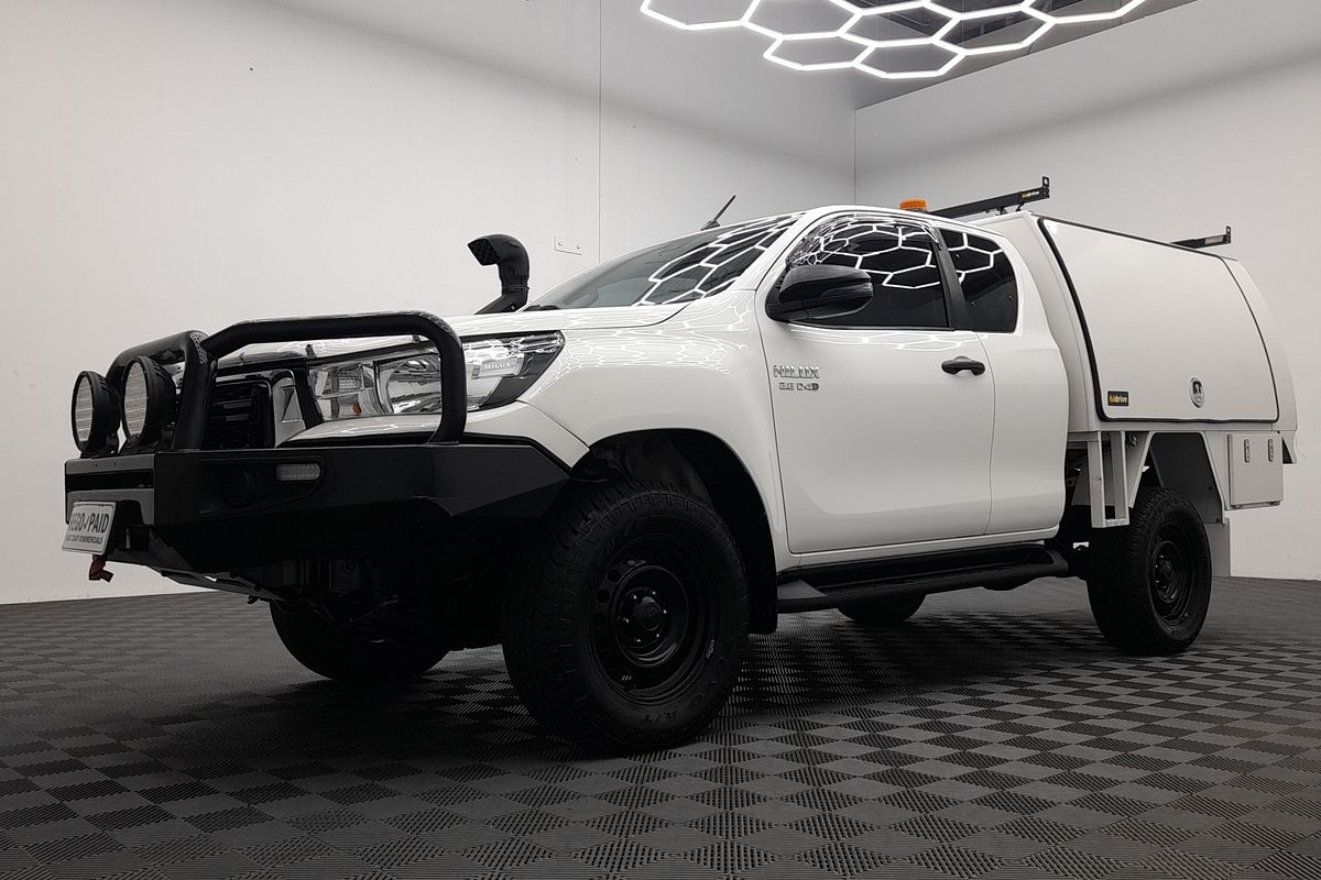 2020 Toyota Hilux SR GUN126R 4X4
