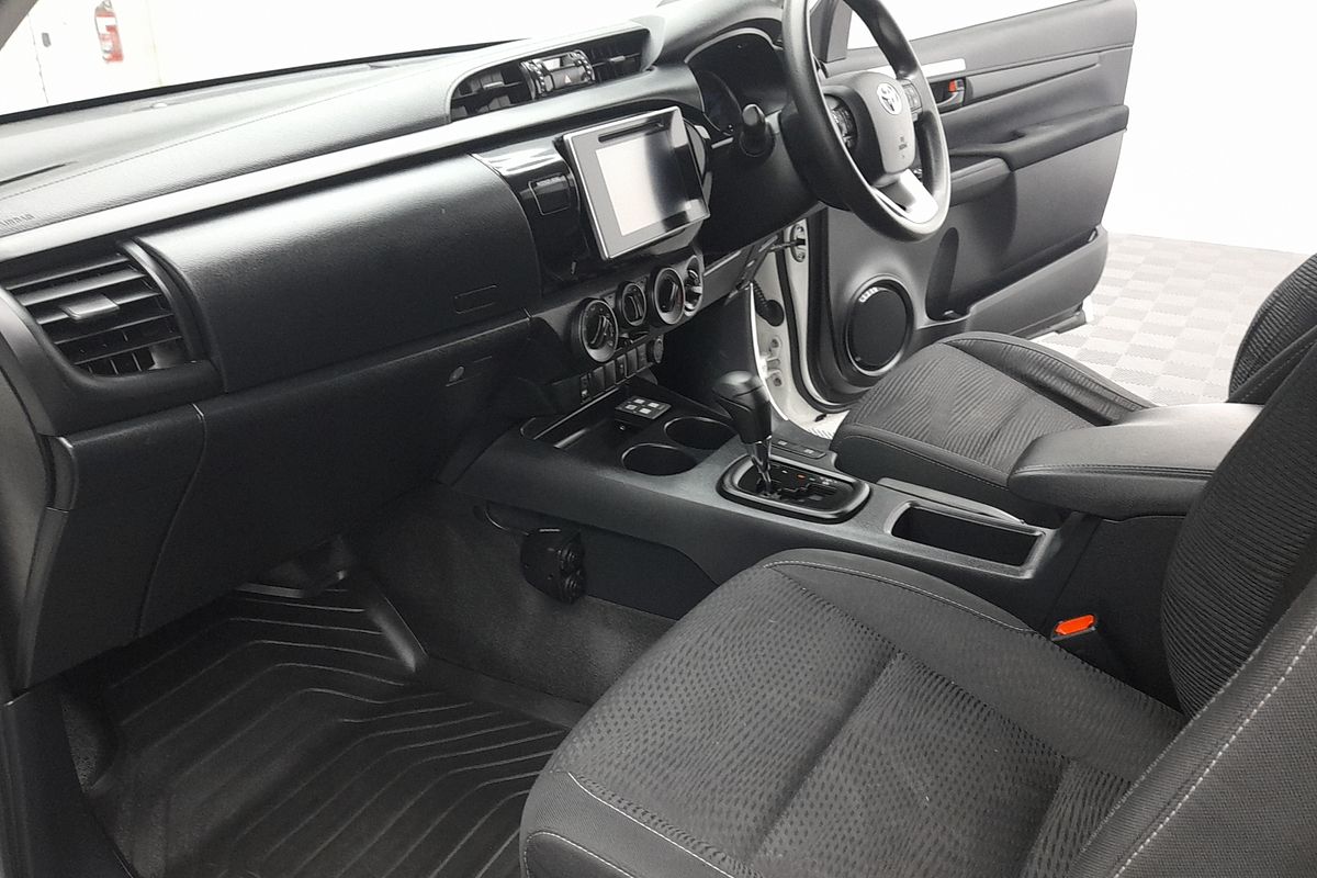 2020 Toyota Hilux SR GUN126R 4X4