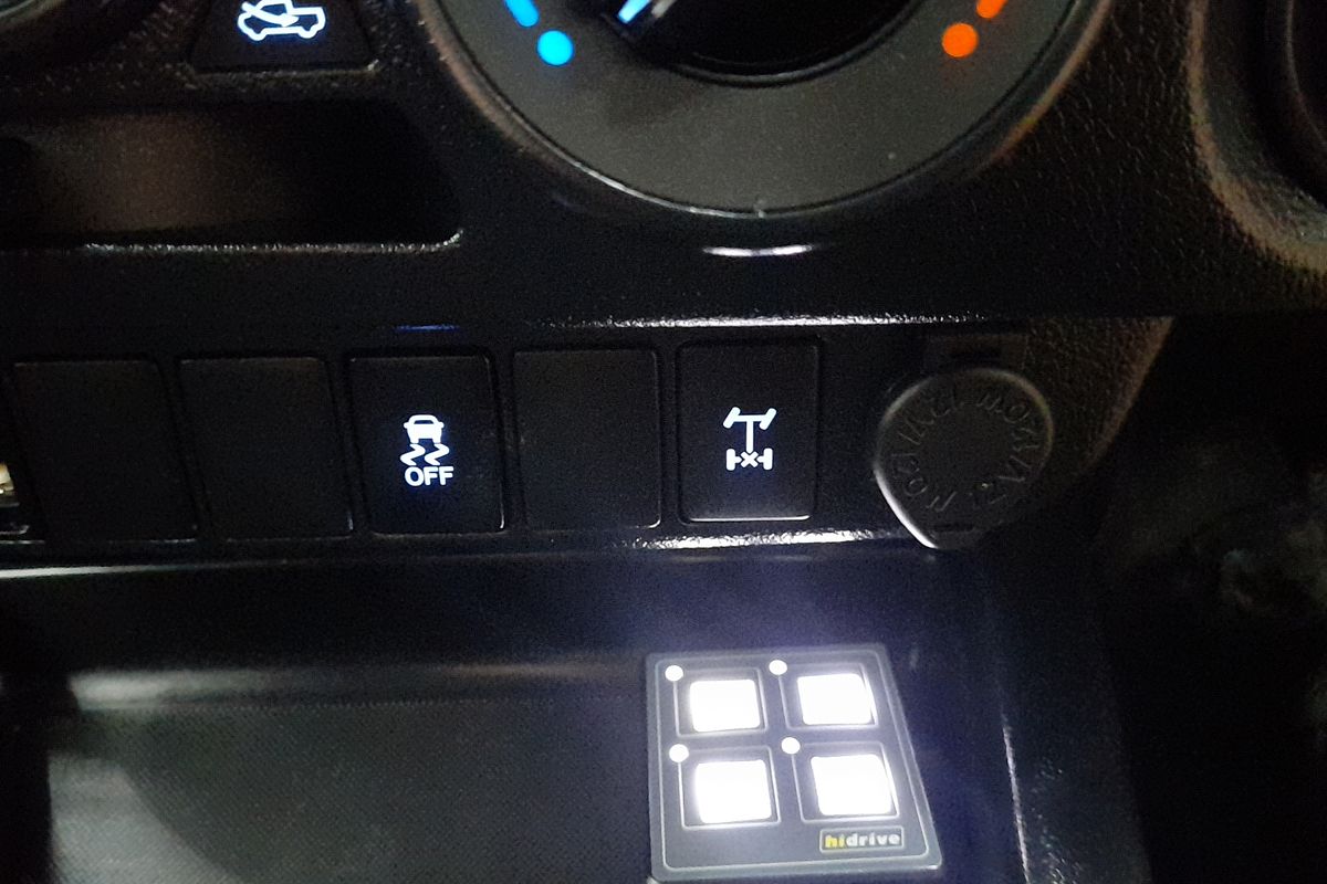 2020 Toyota Hilux SR GUN126R 4X4