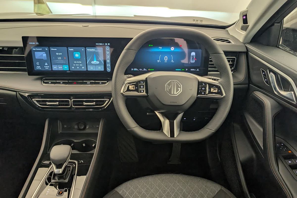 2025 MG HS Super Hybrid Excite AS33P