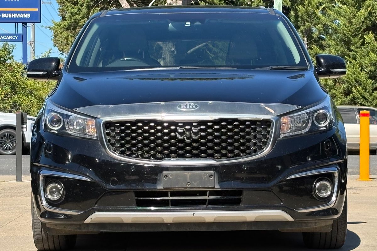 2017 Kia Carnival Platinum YP