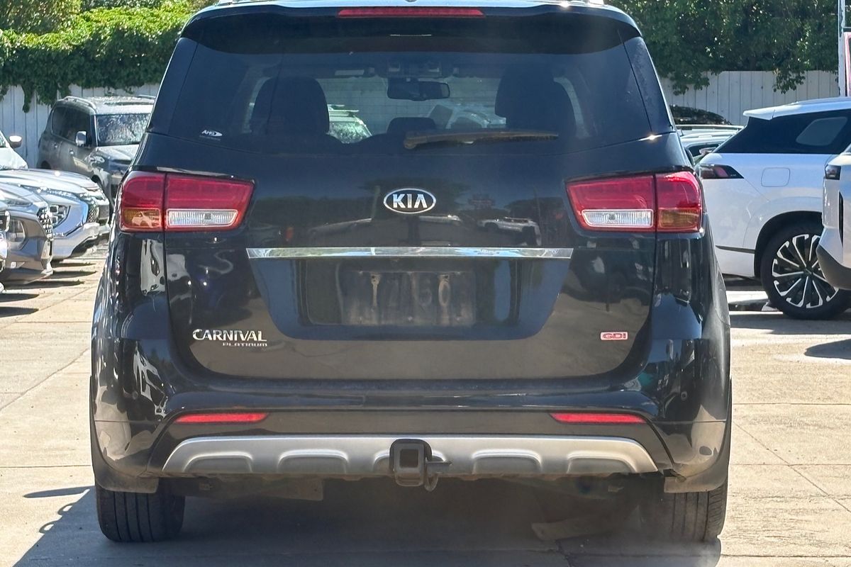 2017 Kia Carnival Platinum YP