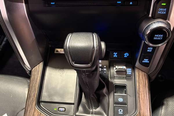 2022 Toyota Landcruiser VX FJA300R