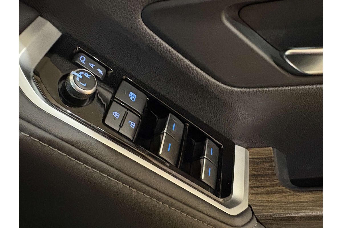 2022 Toyota Landcruiser VX FJA300R