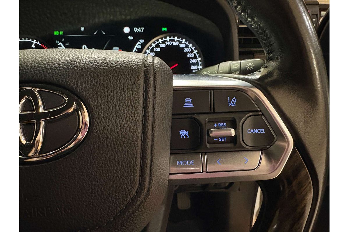 2022 Toyota Landcruiser VX FJA300R