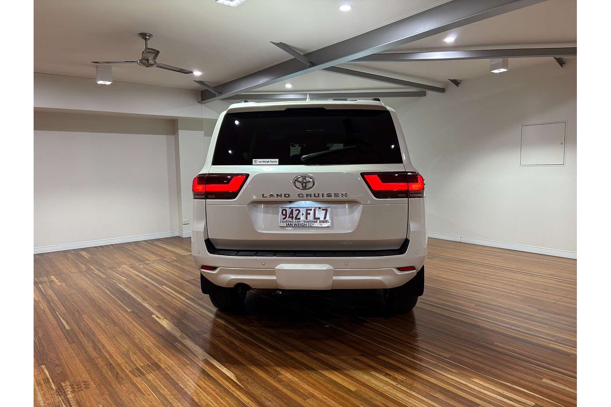 2022 Toyota Landcruiser VX FJA300R