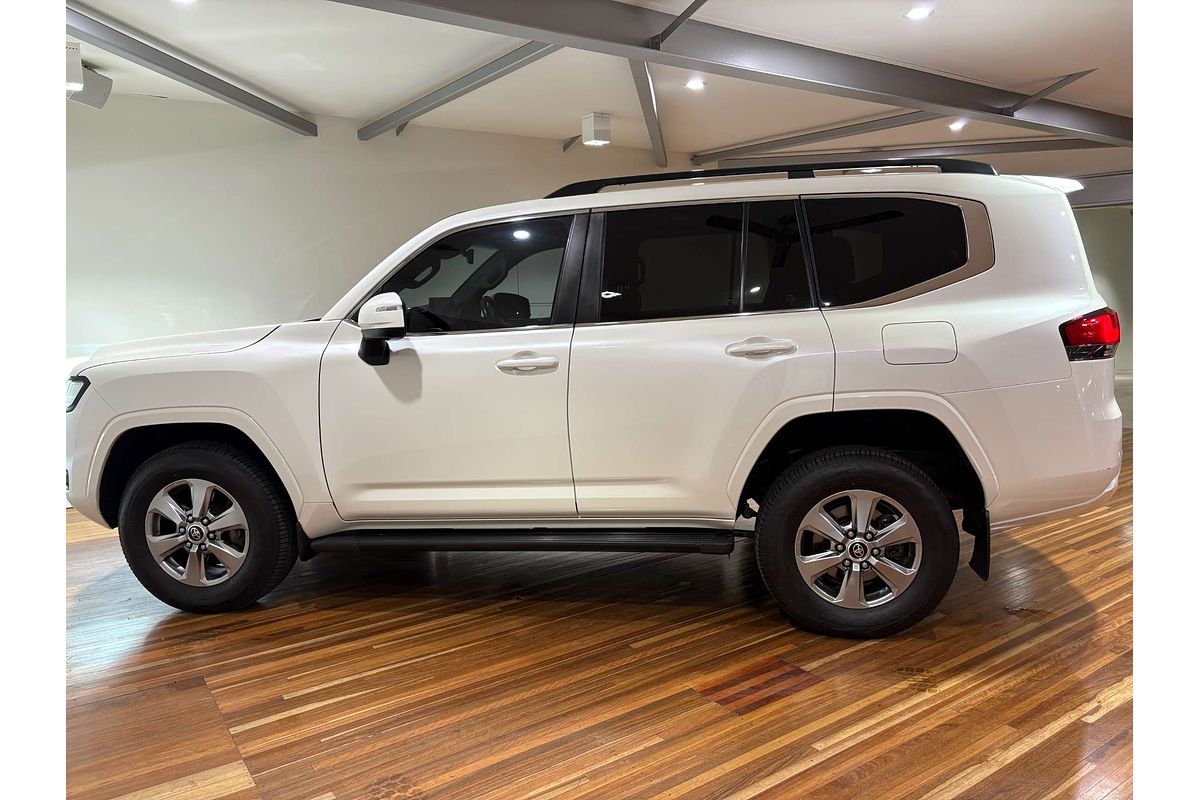 2022 Toyota Landcruiser VX FJA300R
