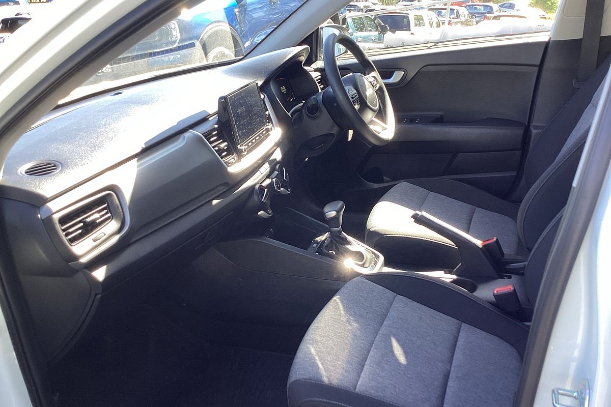 2024 Kia Stonic S YB