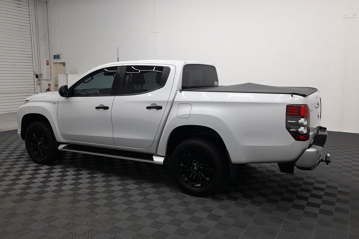 2022 Mitsubishi Triton GLX-R MR 4X4