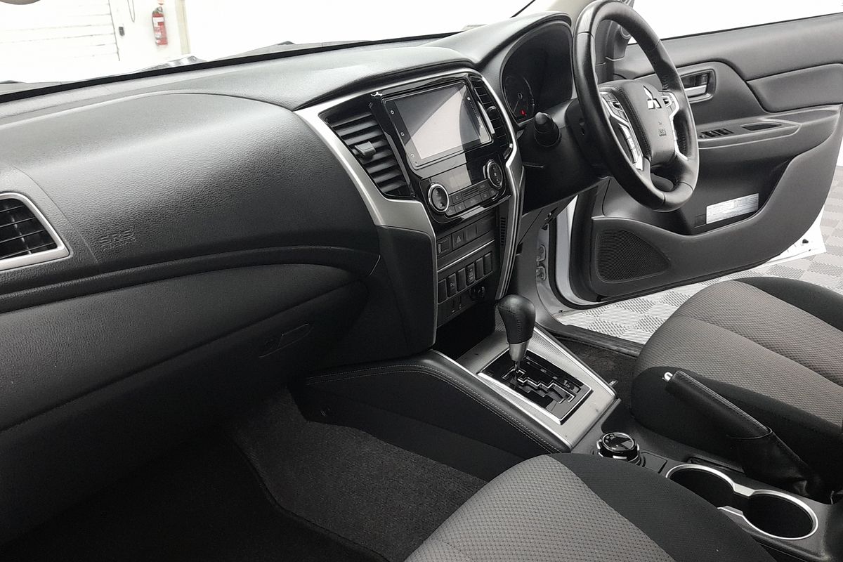 2022 Mitsubishi Triton GLX-R MR 4X4