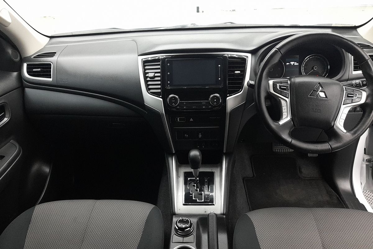 2022 Mitsubishi Triton GLX-R MR 4X4